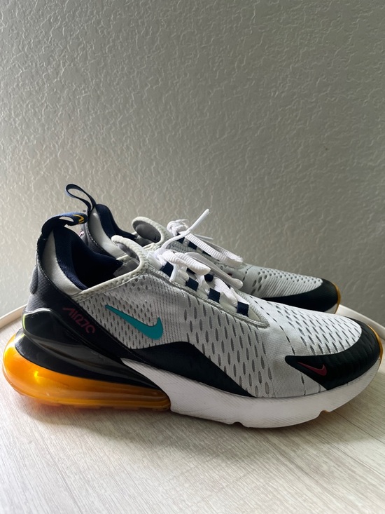 Nike Other - Nike White Navy Yellow Air270 Trainers